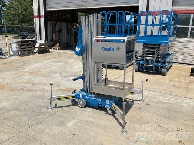 Genie AWP-25S 인원/화물 앨리베이터