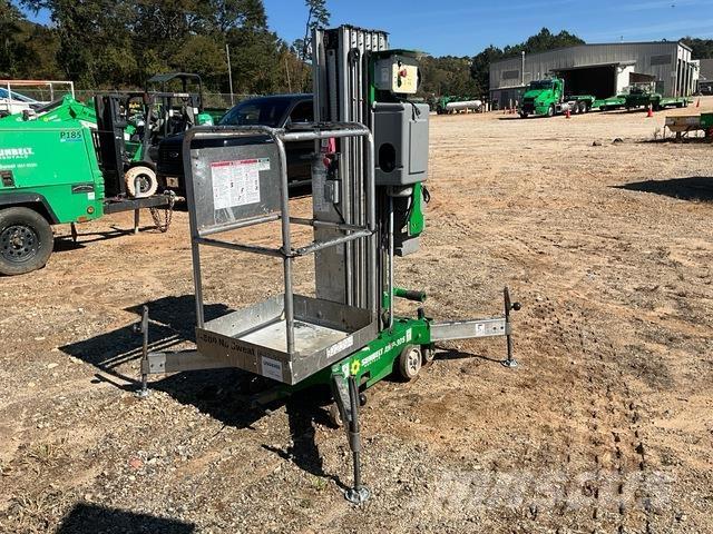 Genie AWP-30S 인원/화물 앨리베이터