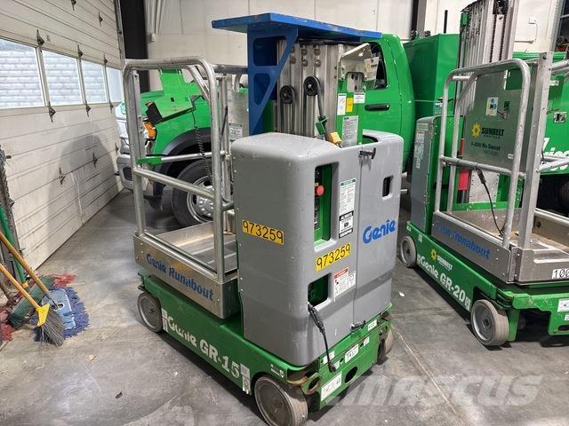 Genie GR-15 인원/화물 앨리베이터