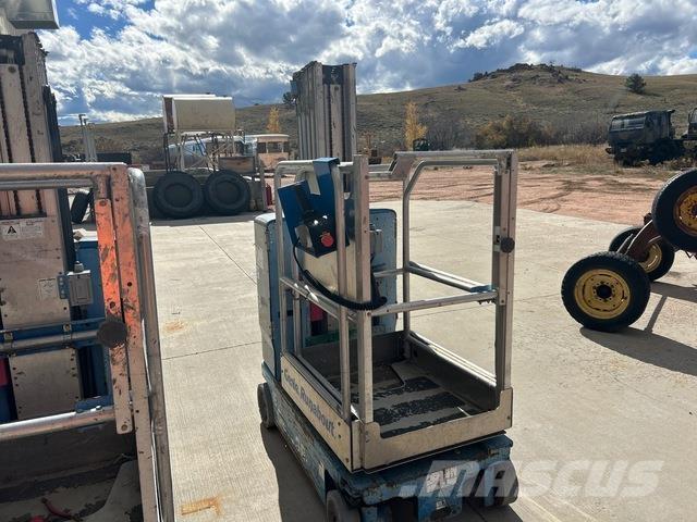 Genie GR-20 인원/화물 앨리베이터