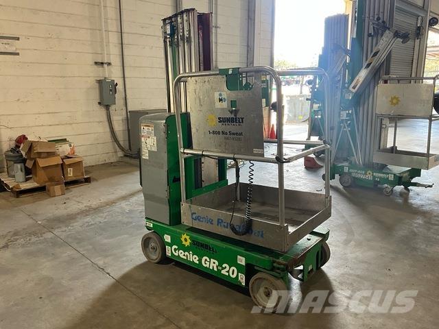 Genie GR-20 인원/화물 앨리베이터