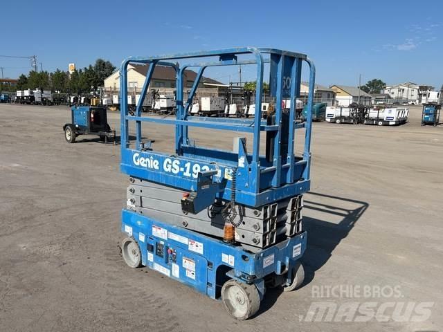 Genie GS-1930 가위형 리프트