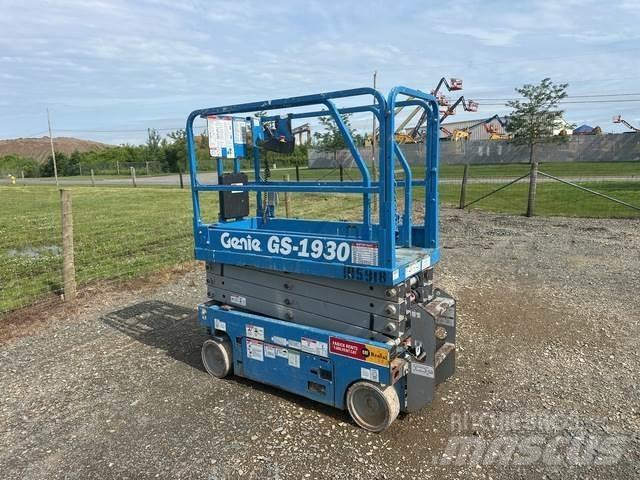 Genie GS-1930 가위형 리프트