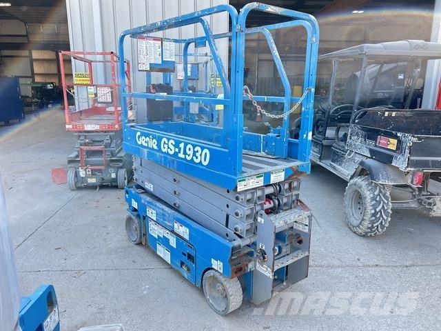 Genie GS-1930 가위형 리프트