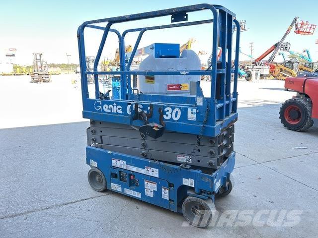 Genie GS-1930 가위형 리프트