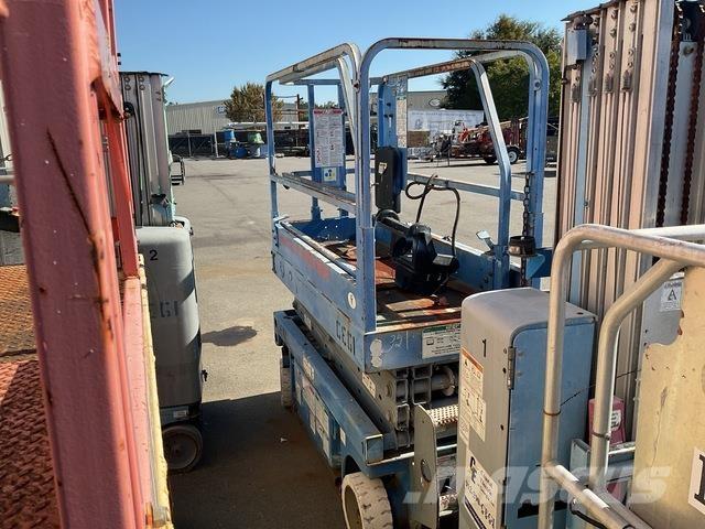 Genie GS-1930 가위형 리프트