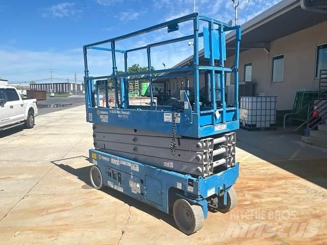 Genie GS-2632 가위형 리프트