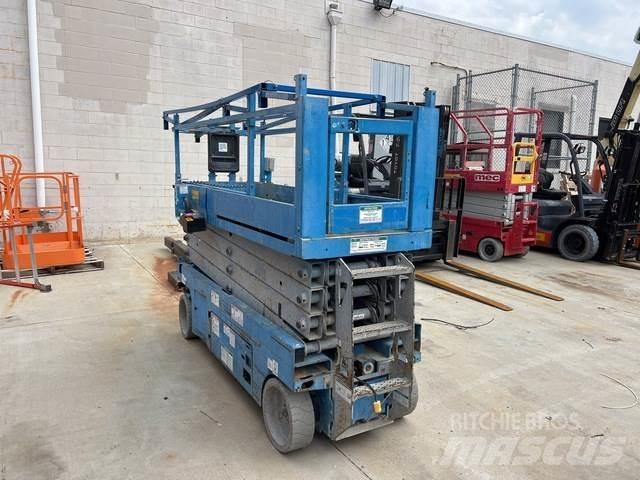 Genie GS-2632 가위형 리프트