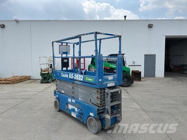 Genie GS-2632 가위형 리프트
