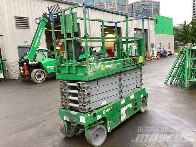 Genie GS-3232 가위형 리프트