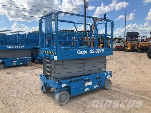 Genie GS-3246 가위형 리프트