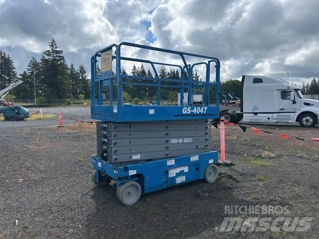 Genie GS-4047 가위형 리프트