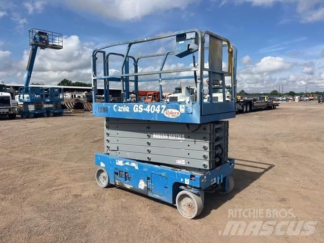 Genie GS-4047 가위형 리프트