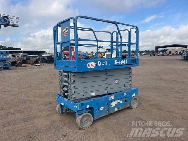Genie GS-4047 가위형 리프트
