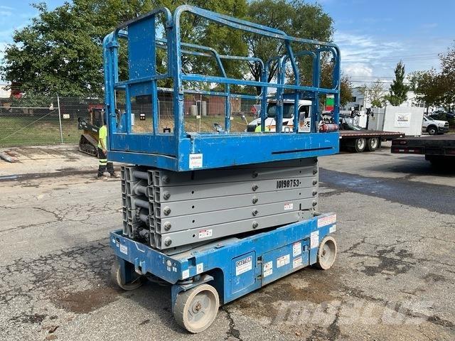 Genie GS-4047 가위형 리프트