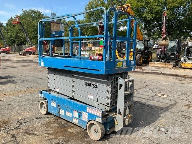 Genie GS-4047 가위형 리프트