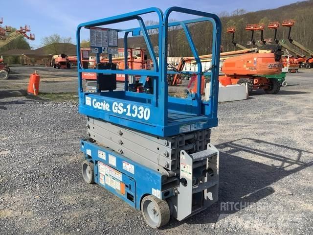 Genie GS1930 가위형 리프트