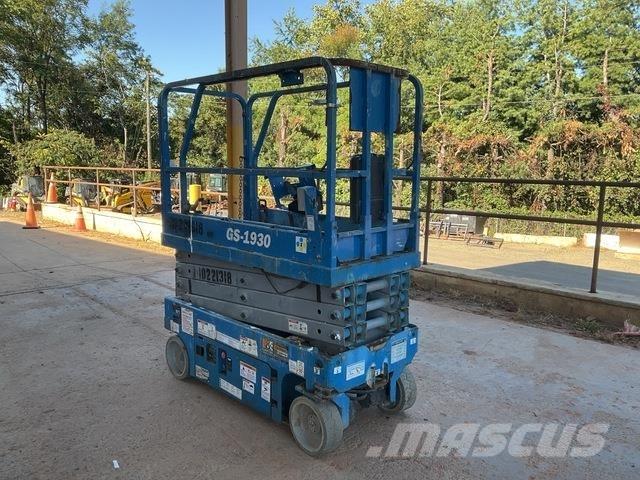 Genie GS1930 가위형 리프트