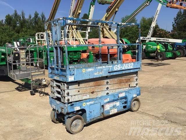 Genie GS2632 가위형 리프트