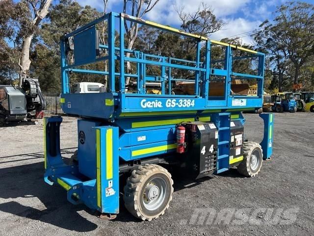 Genie GS3384 가위형 리프트