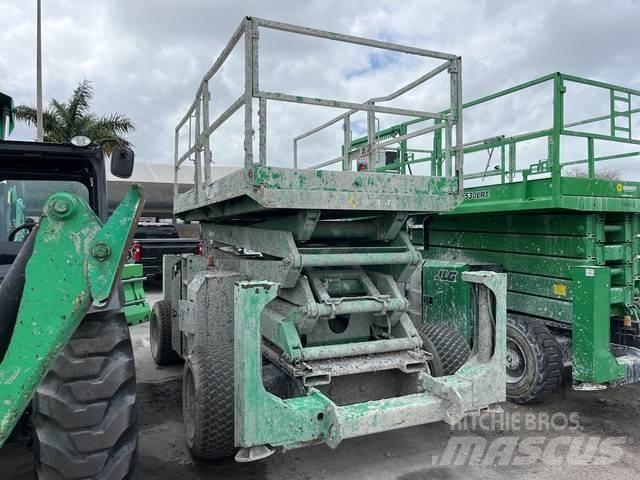 Genie GS3384RT 가위형 리프트