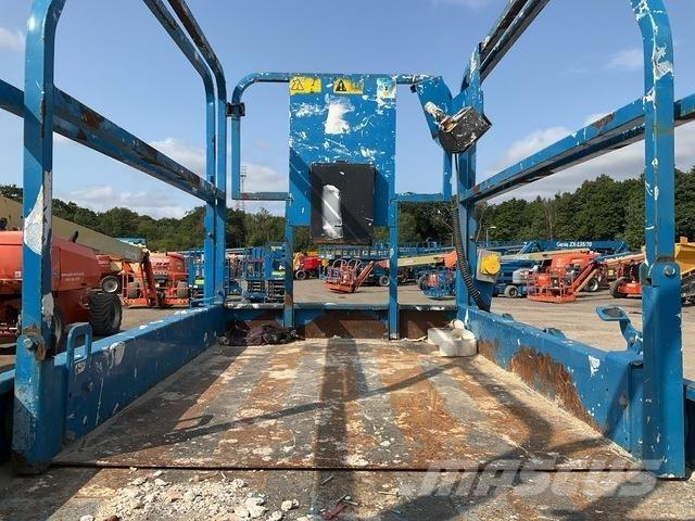 Genie GS4047 가위형 리프트