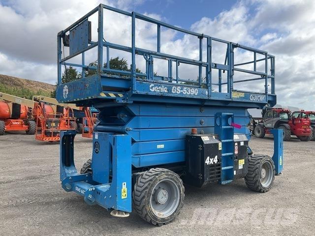 Genie GS5390 가위형 리프트