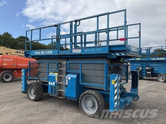 Genie GS5390 가위형 리프트