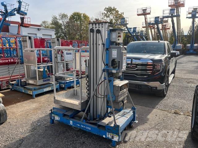 Genie IWP-25S 인원/화물 앨리베이터