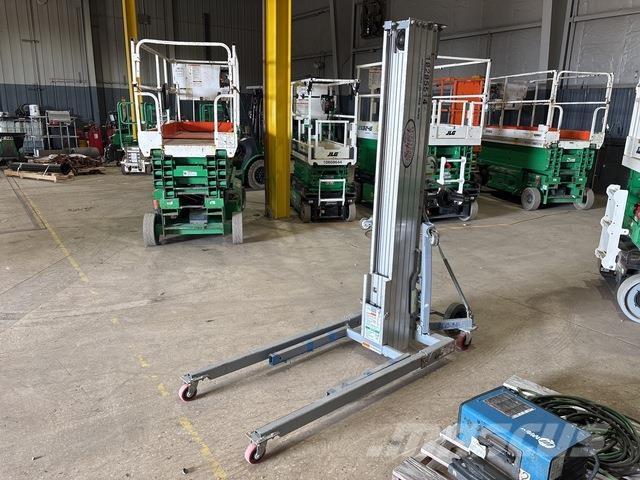 Genie SLC-24 윈치, 호이스트 및 자재 리프트