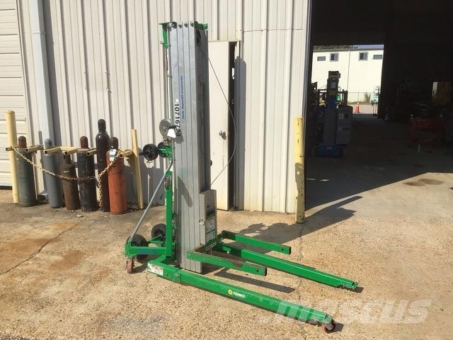 Genie SLC-24 윈치, 호이스트 및 자재 리프트