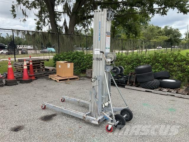 Genie SLC24 윈치, 호이스트 및 자재 리프트