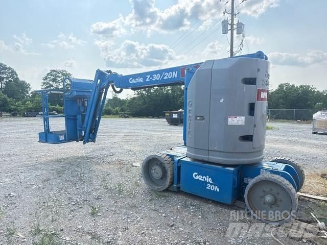 Genie Z-30/20N 관절형 전동이동 리프트