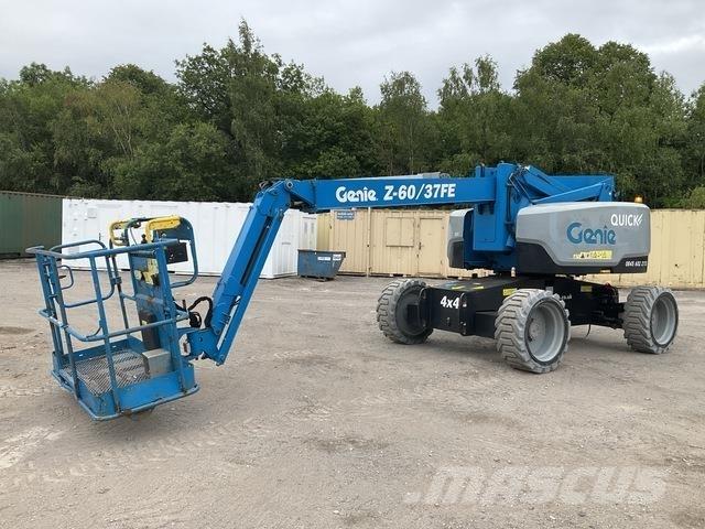 Genie Z60/37 관절형 전동이동 리프트