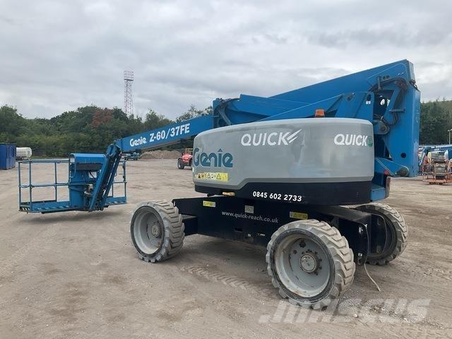 Genie Z60/37 관절형 전동이동 리프트