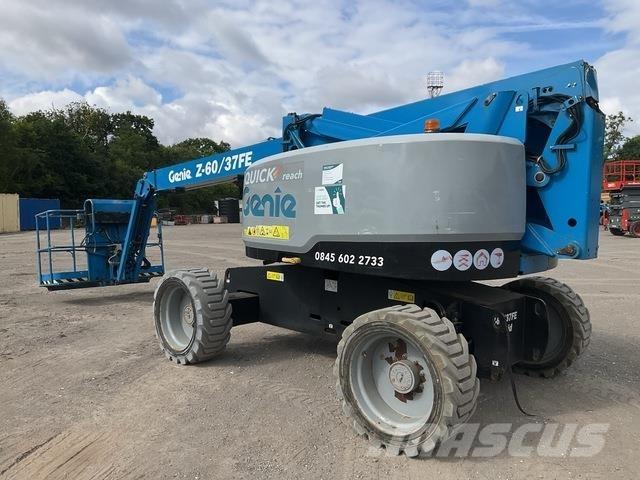 Genie Z60/37 관절형 전동이동 리프트