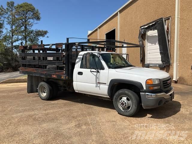 GMC 3500 플랫베드/드롭사이드 트럭