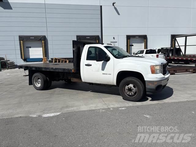 GMC 3500 플랫베드/드롭사이드 트럭