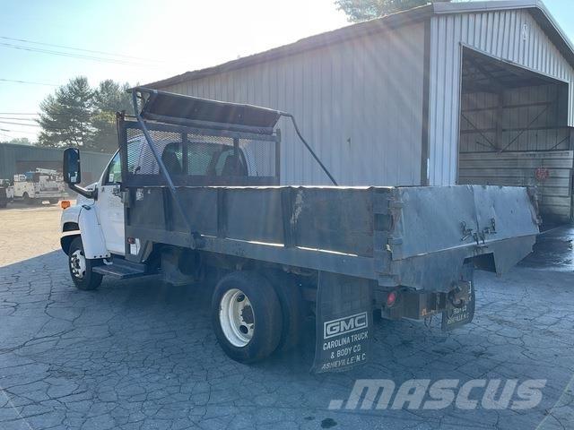 GMC 5500 덤프 트럭