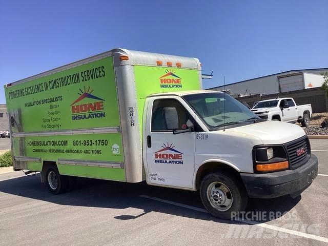 GMC C3500 탑차 트럭