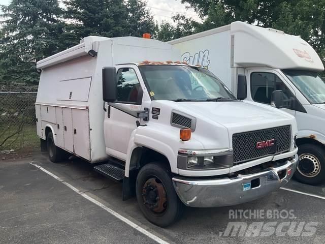 GMC C5C042 시립/다목적 차량
