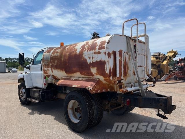 GMC C7500 급수차