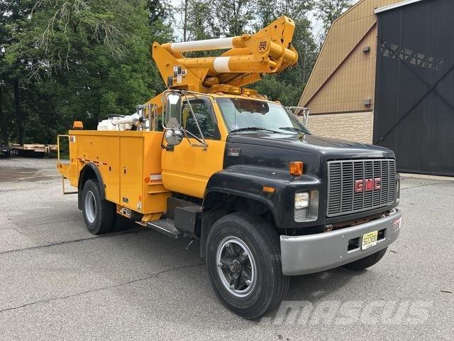 GMC C7500 트럭 탑재 고소작업대