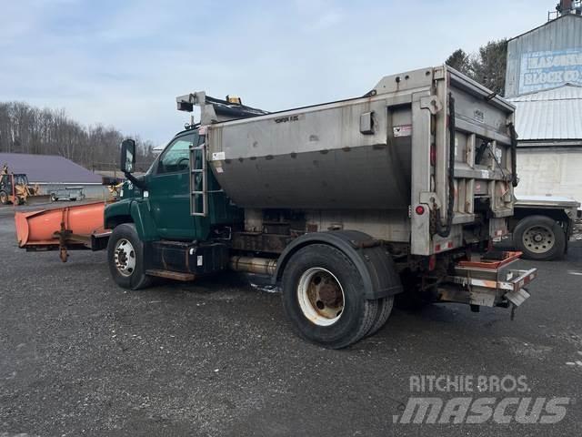 GMC C8500 제설 블레이드 및 제설기