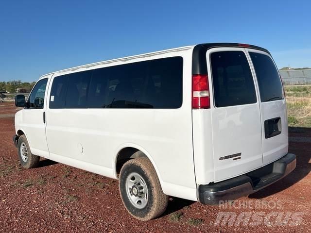 GMC Express 자동차