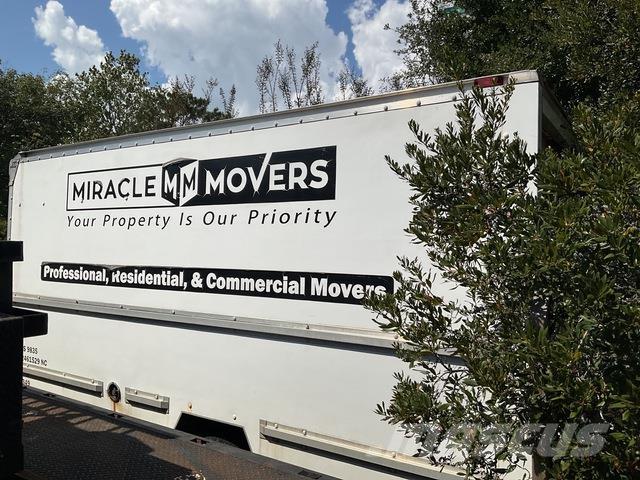 GMC Savana 탑차 트럭