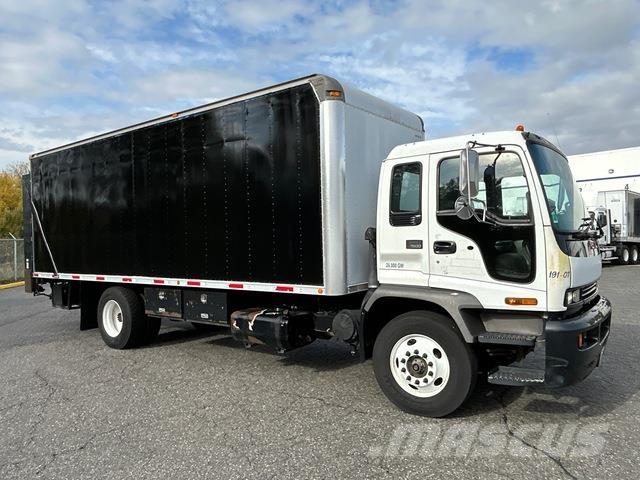 GMC T-Series 탑차 트럭