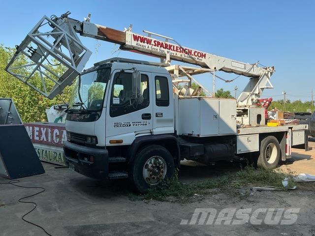 GMC T7500 트럭 탑재 고소작업대