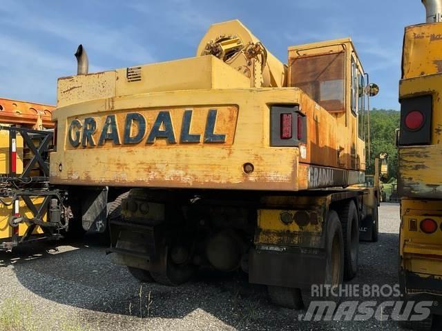 Gradall XL4100  휠 굴삭기