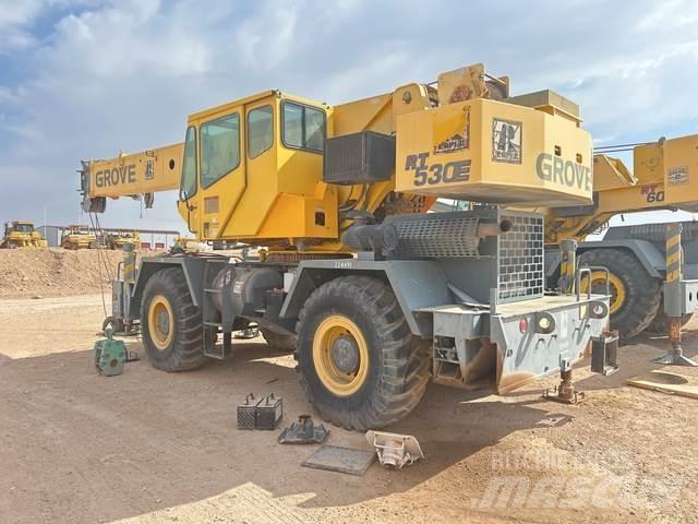 Grove RT530E R/T 크레인
